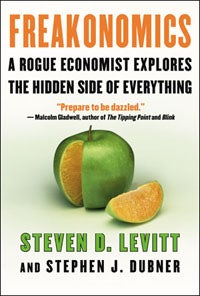 freakonomics: a rogue economist explores the hidden side of everything cover