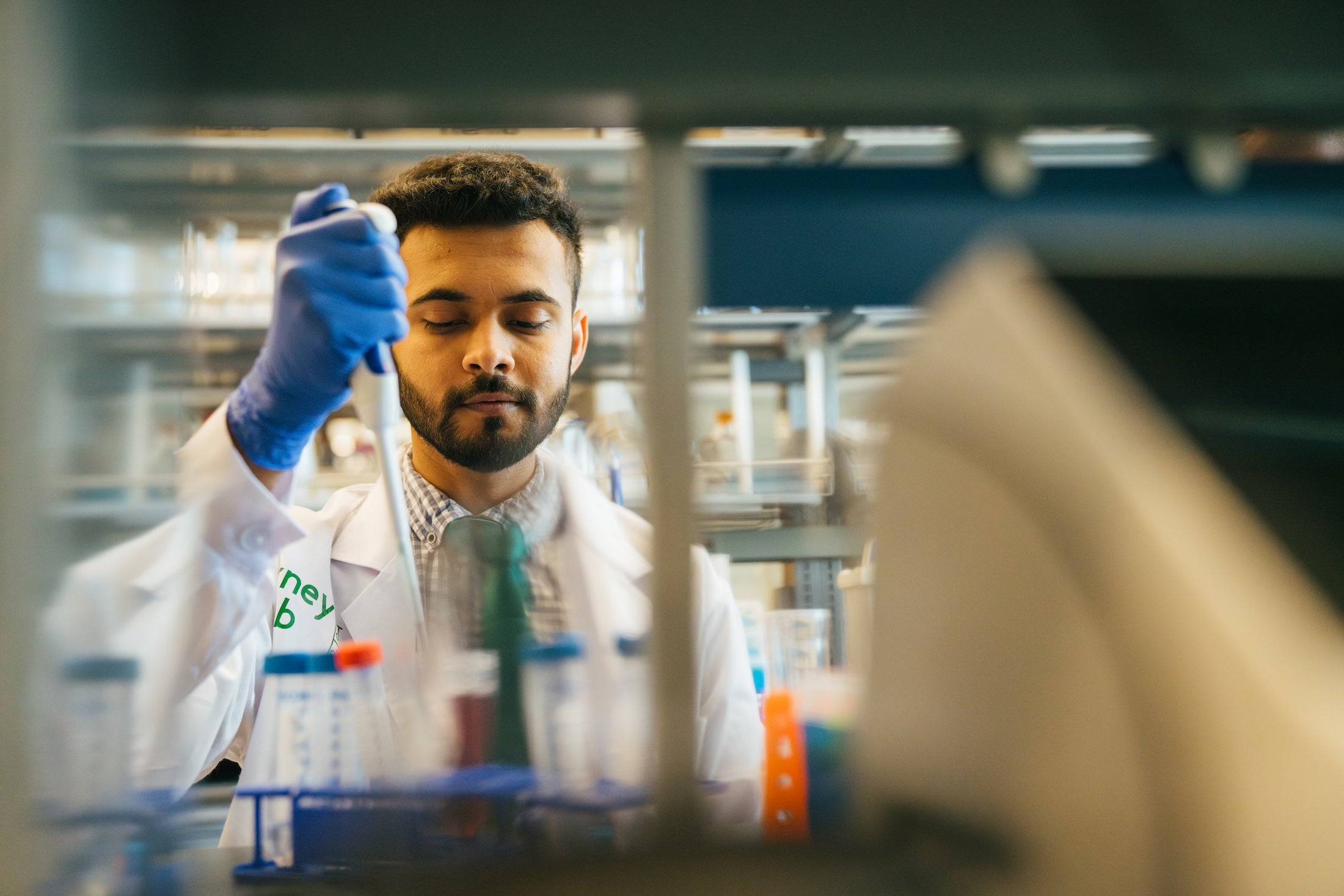 School of Pharmacy student working in a research lab
